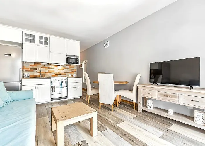 Orlando Astalavista شقة أذيخي